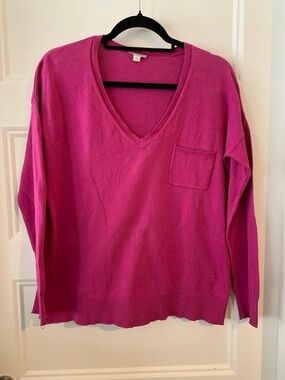 Gap 100 % Cotton long sleeves light knit women's  V-Neck top magenta color